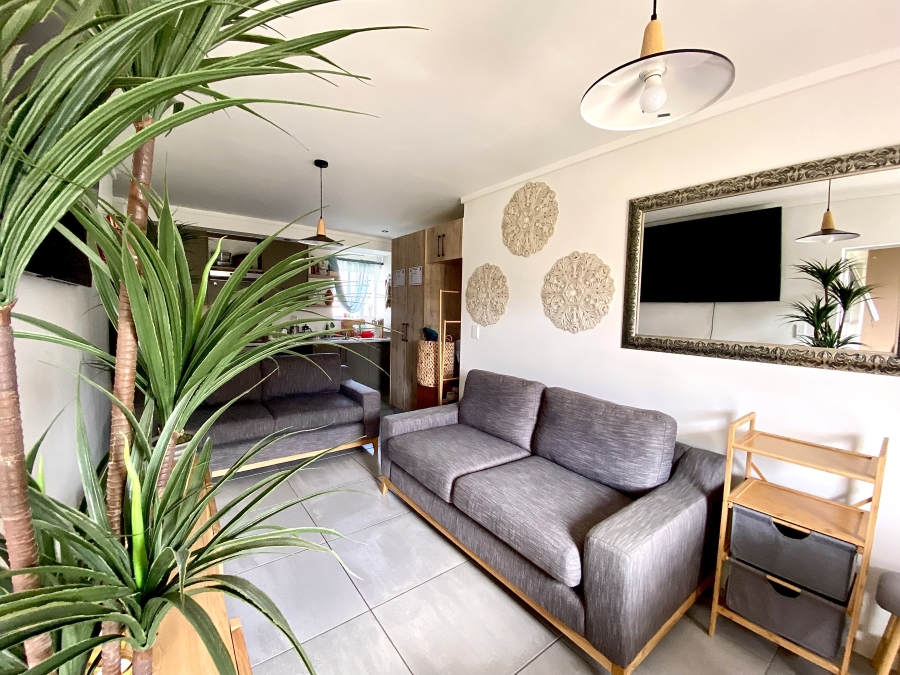 2 Bedroom Property for Sale in Hansmoeskraal A H Western Cape